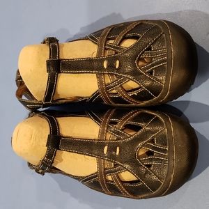 JAMBU, black cushioned, strappy sandals, size 8M #1058